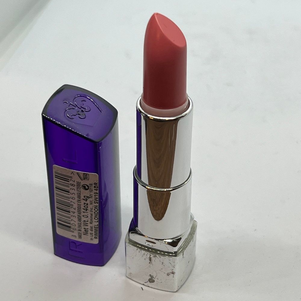 Rimmel London Moisture Renew Lipstick, #127 Pink Chic
